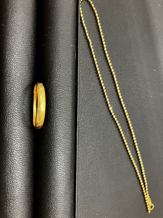 画像1845：ゴールドやプラチナのネックレス、指輪などをお買取りしました✨