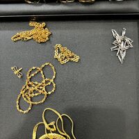 画像1855：ゴールドやプラチナのネックレス、指輪などをお買取りしました✨