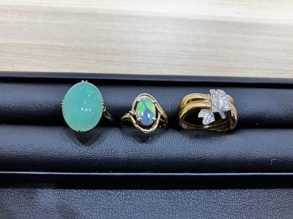 画像1899：ゴールドやプラチナのネックレス、指輪などをお買取りしました✨