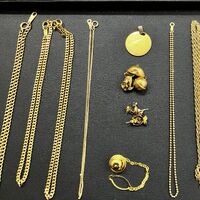 画像2480：ゴールドやプラチナのネックレス、指輪などをお買取りしました✨